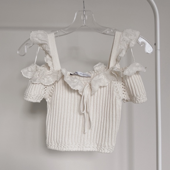 ZARA Woman Combination Crop Top Ruffle Lace Detail White Ecru 3991/101 Sz XS - Picture 2 of 2
